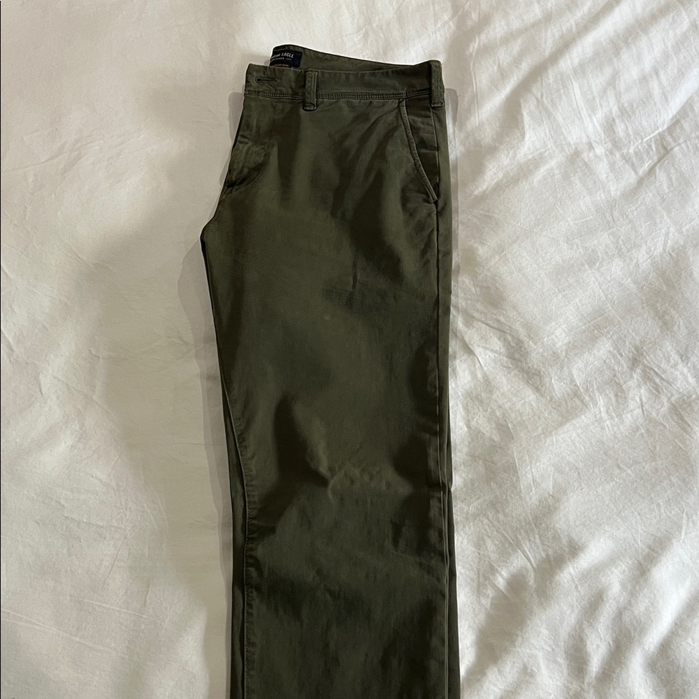American Eagle Outfitters Khaki Flex Pants